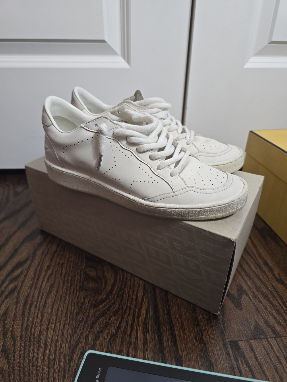Golden Goose White Ball Star Skate Sneakers Sz 36